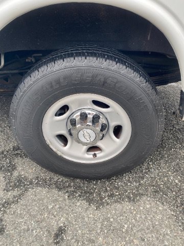 Used 2018 Chevrolet Express 3500 LT w/ LT Preferred Equipment Group RWD image 26