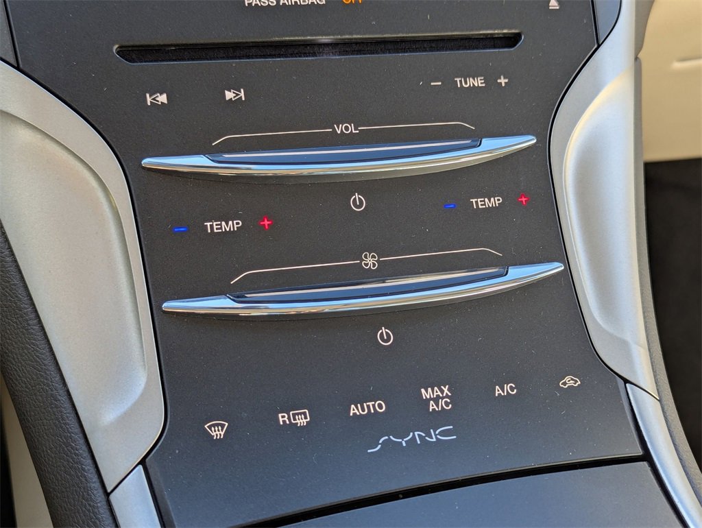 Used 2016 Lincoln MKZ Hybrid w/ Equipment Group 600A Reserve image 21