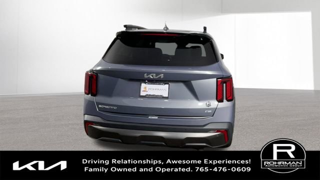 Used 2024 Kia Sorento SX AWD/4WD image 9