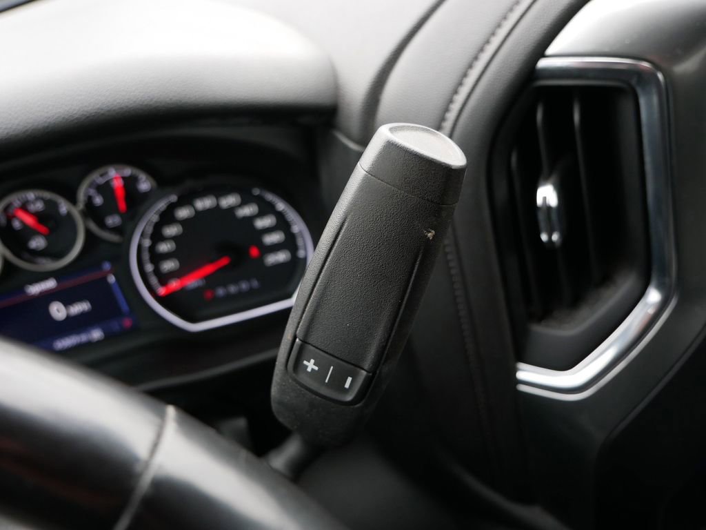 Used 2020 Chevrolet Silverado 1500 RST AWD/4WD image 33