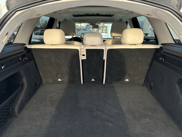 Used 2018 Mercedes-Benz GLC 300 4MATIC image 9