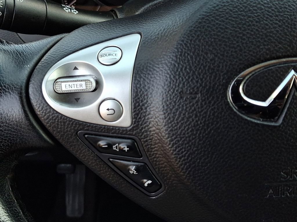 Used 2015 INFINITI QX70 AWD w/ Premium Package image 20