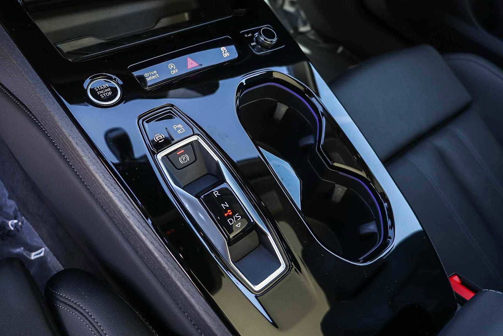 Used 2025 Audi A5 2.0T Premium Plus w/ Premium Plus image 24