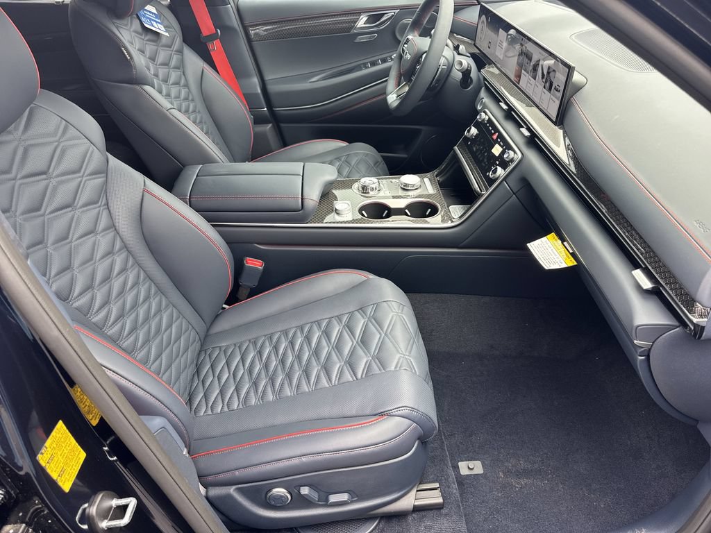 New 2026 Genesis GV80 3.5T e-SC AWD/4WD image 13