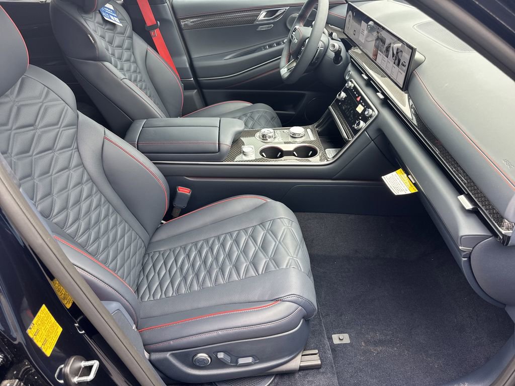 New 2026 Genesis GV80 3.5T e-SC AWD/4WD image 13