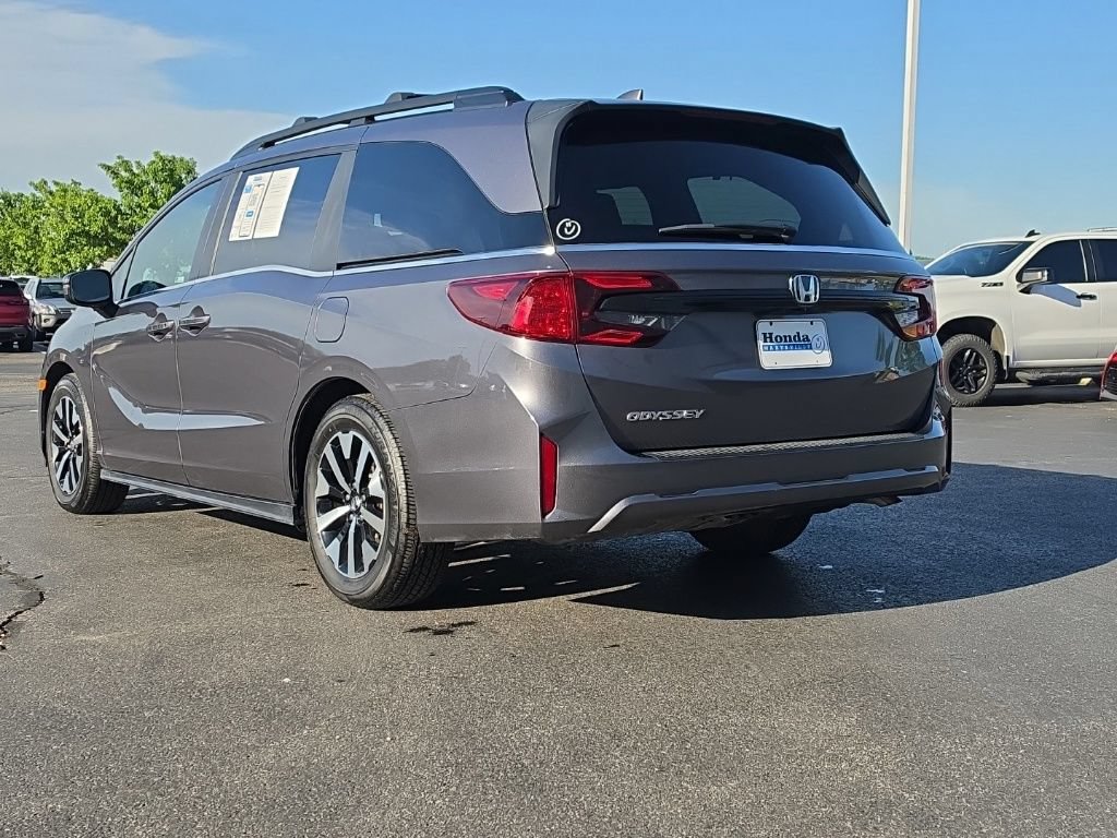 Certified 2026 Honda Odyssey EX-L image 5