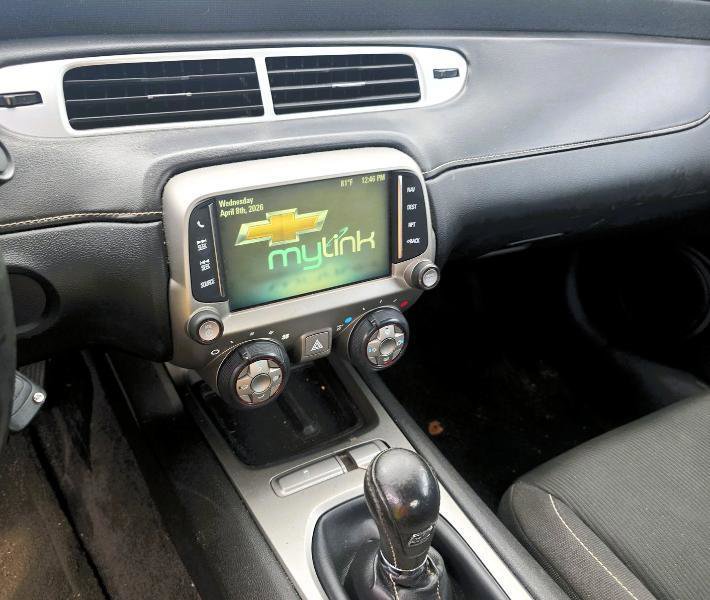 Used 2015 Chevrolet Camaro SS w/ RS Package RWD image 6
