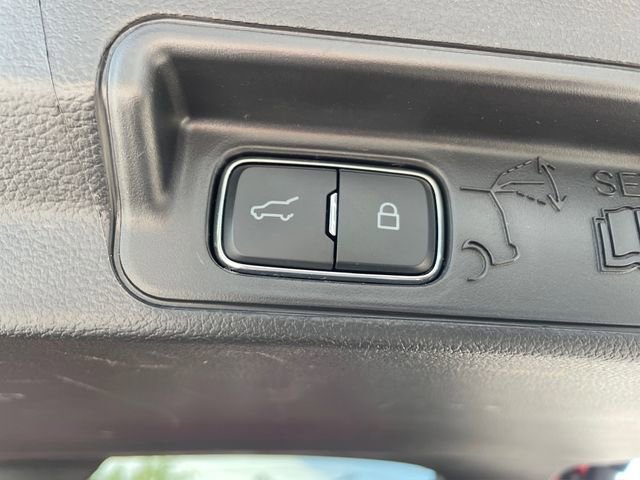 Used 2025 Ford Explorer ST w/ Sun And Sound Package AWD/4WD image 22