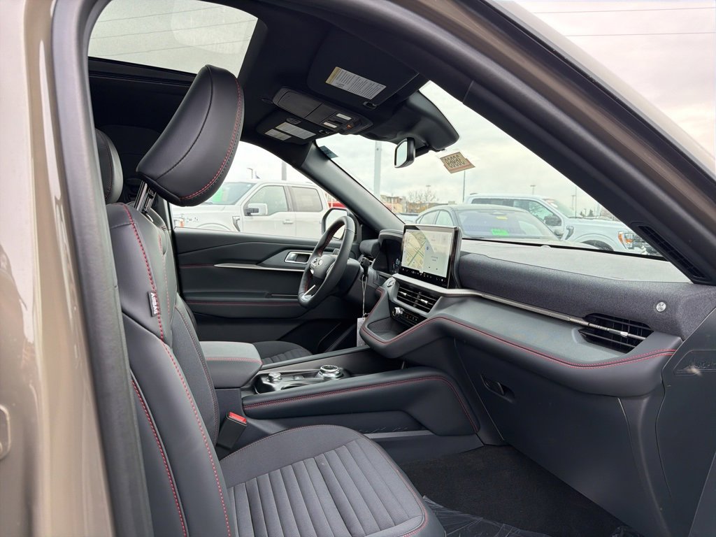 New 2026 Ford Explorer ST-Line w/ ST-Line Street Pack image 21