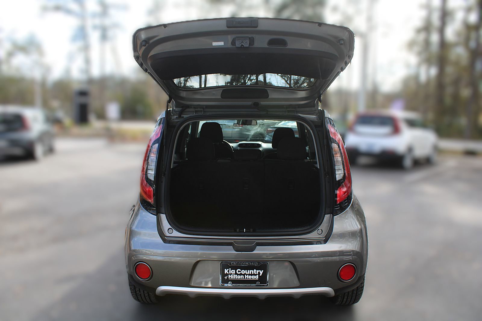 Certified 2018 Kia Soul + image 9