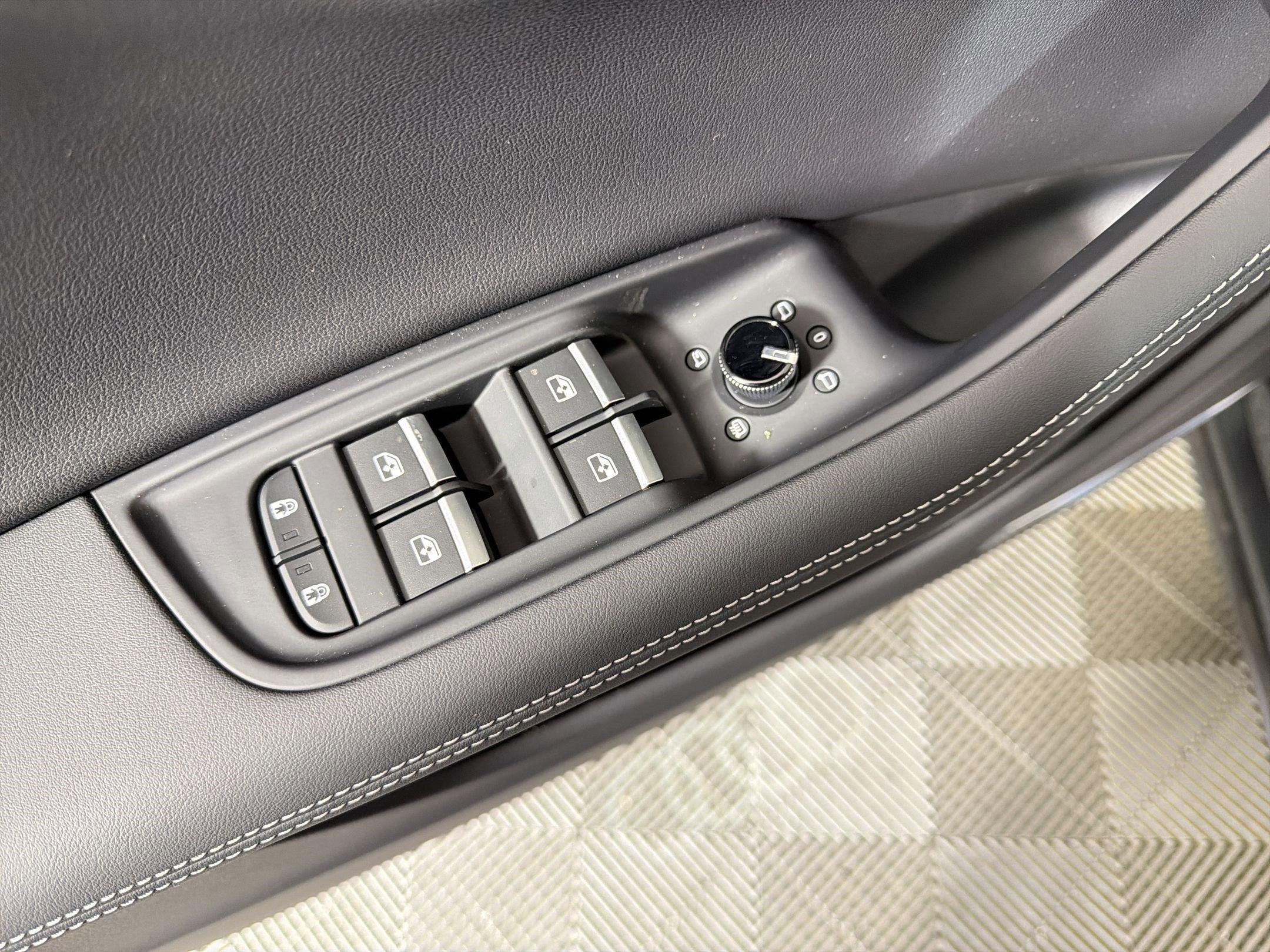 New 2026 Audi Q8 Premium Plus image 21