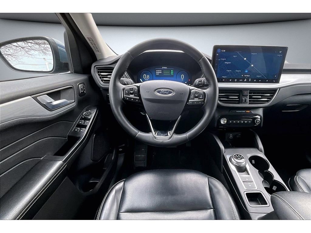 Used 2024 Ford Escape Platinum AWD/4WD image 6