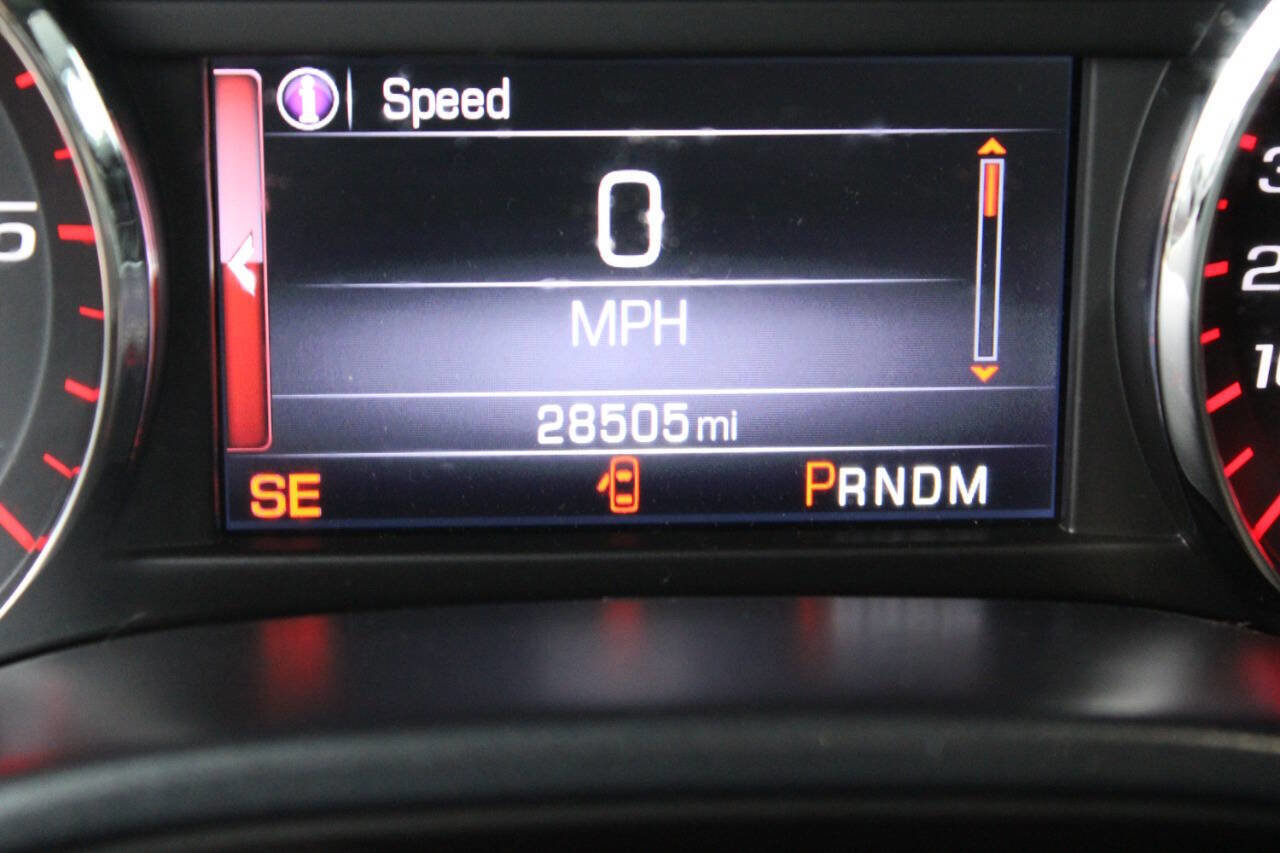 Used 2015 GMC Sierra 1500 SLE w/ SLE Value Package image 10