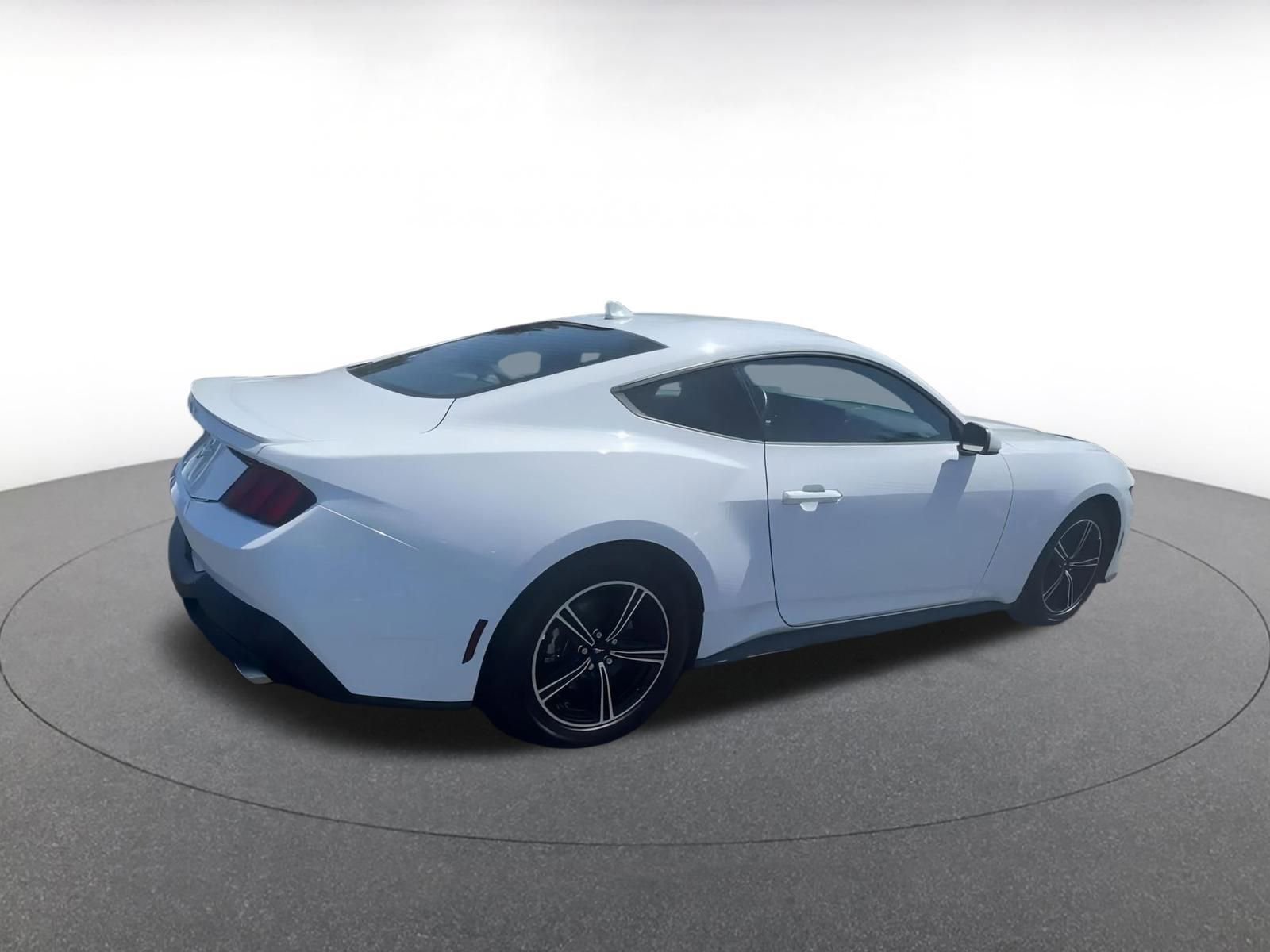 Used 2024 Ford Mustang Premium image 16