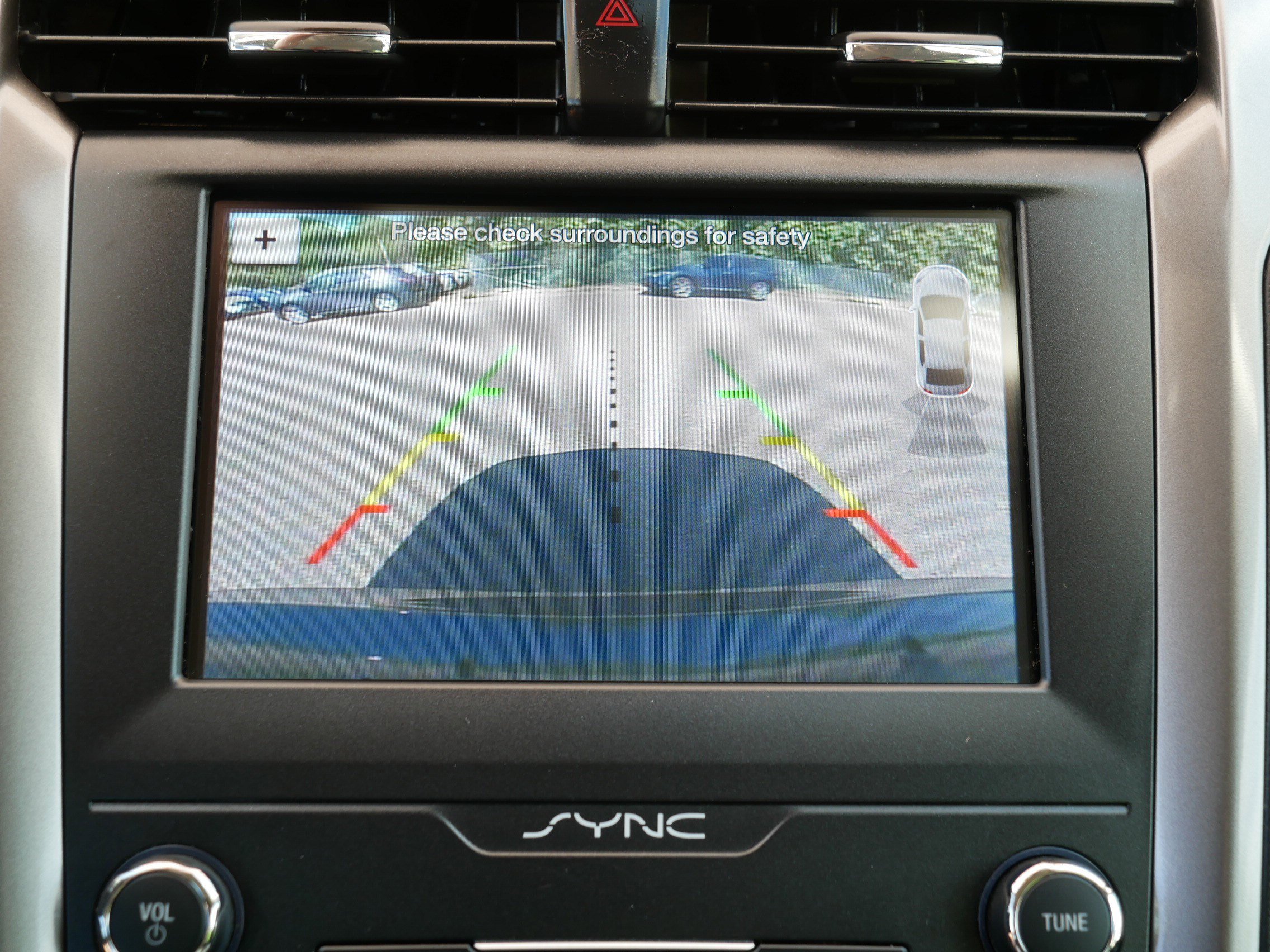 Used 2019 Ford Fusion SE FWD image 27