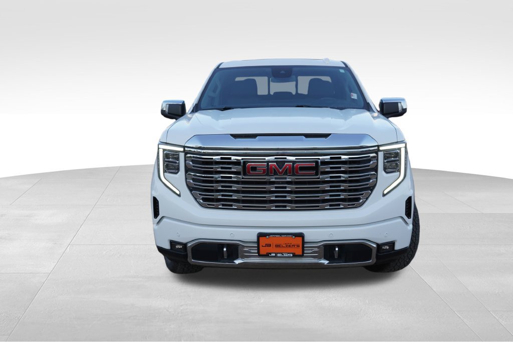 Used 2024 GMC Sierra 1500 Denali AWD/4WD image 12