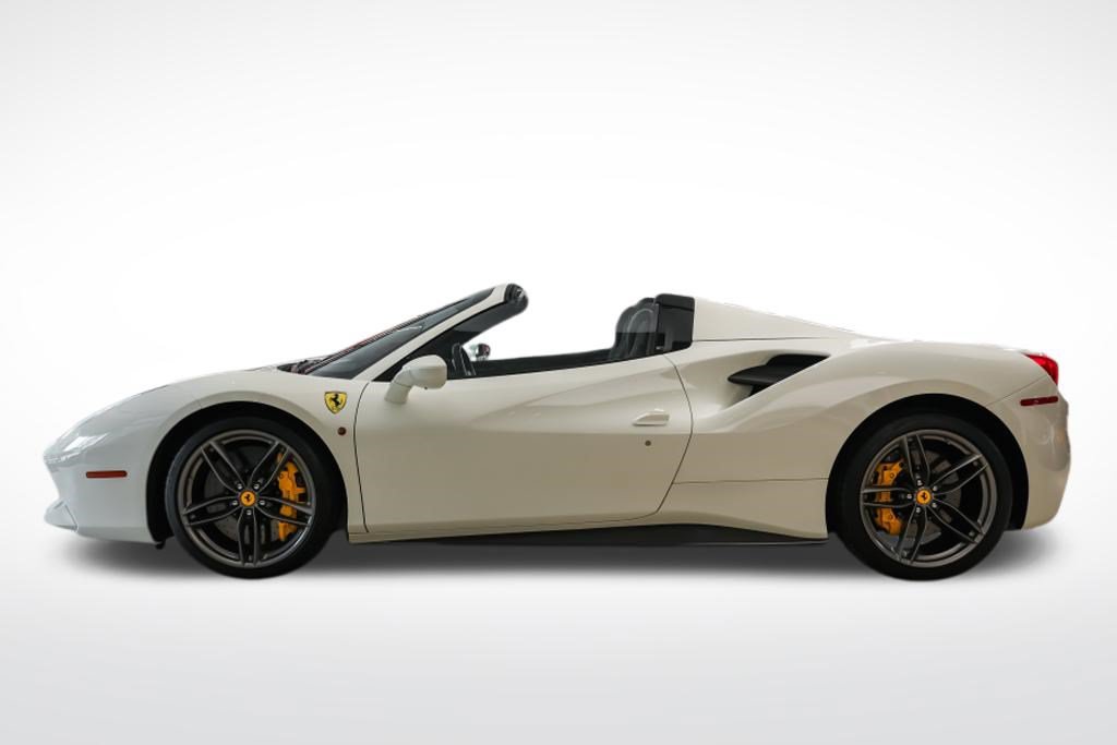 Used 2018 Ferrari 488 Spider RWD image 2
