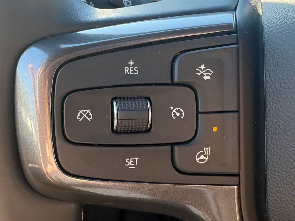 Used 2025 Chevrolet Silverado 2500 High Country w/ Technology Package image 6