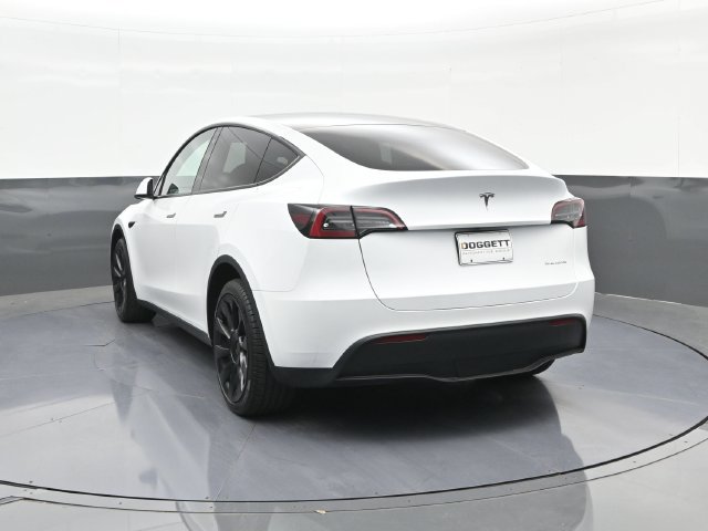 Used 2023 Tesla Model Y Long Range AWD/4WD image 8