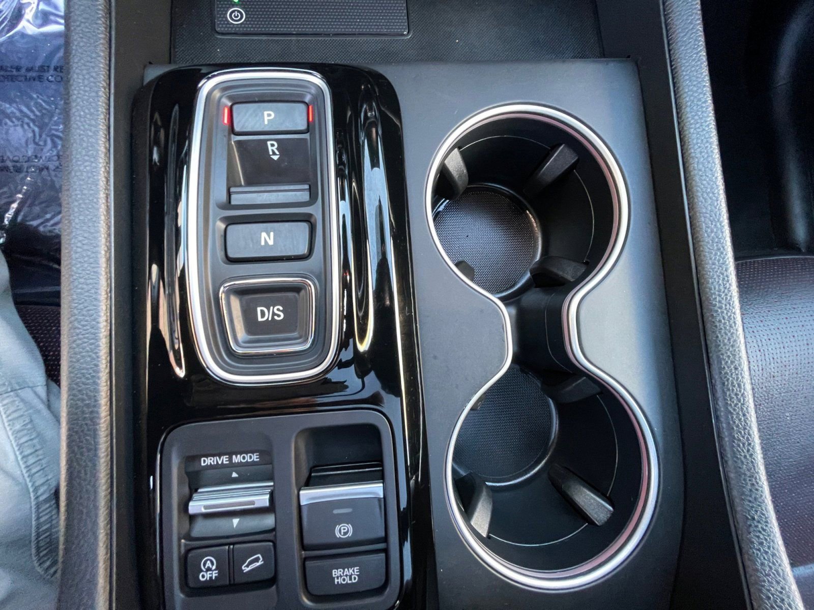 Used 2025 Honda Pilot Black Edition image 24