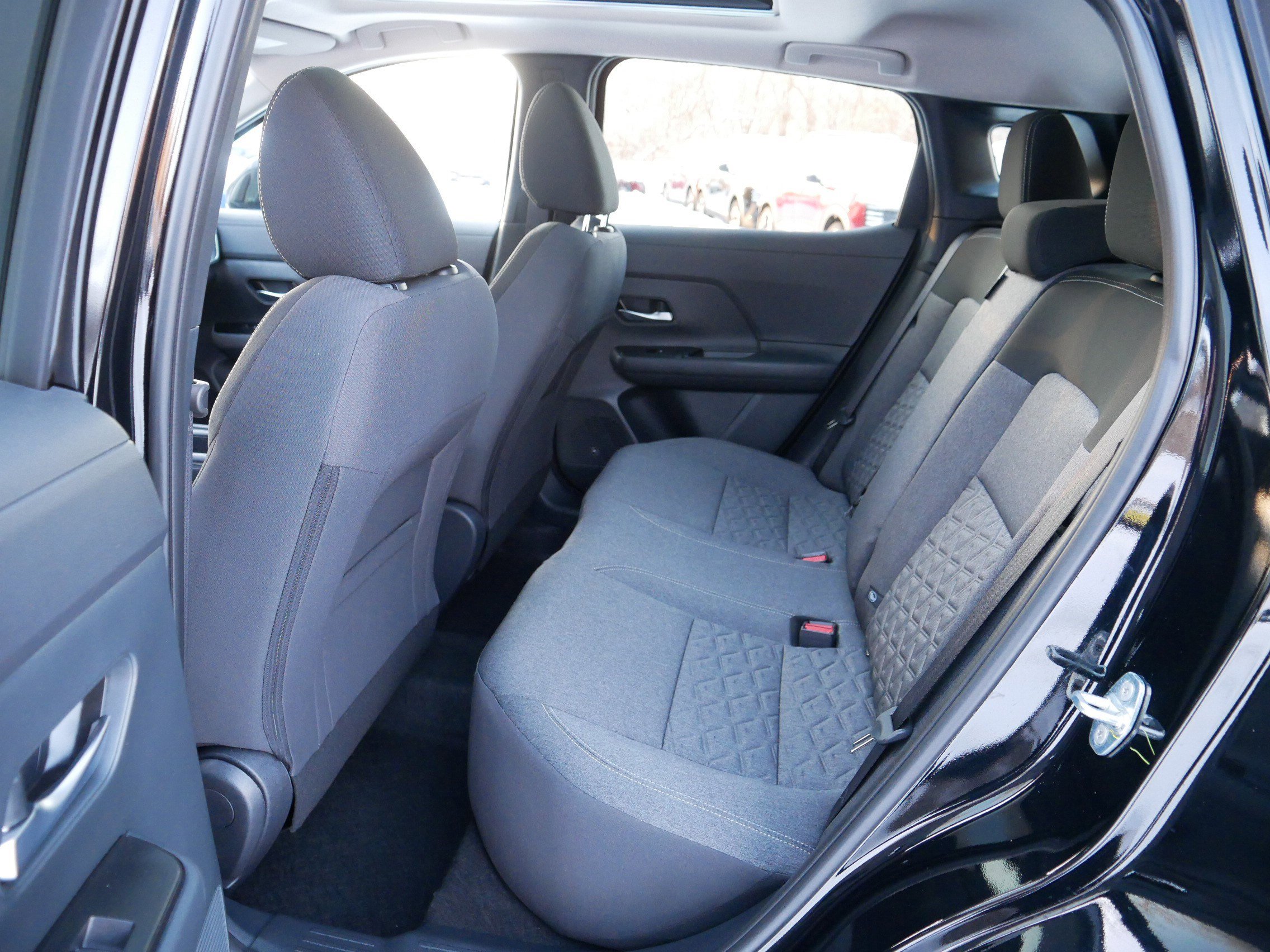 Certified 2025 Nissan Kicks SV w/ SV Premium Package image 35