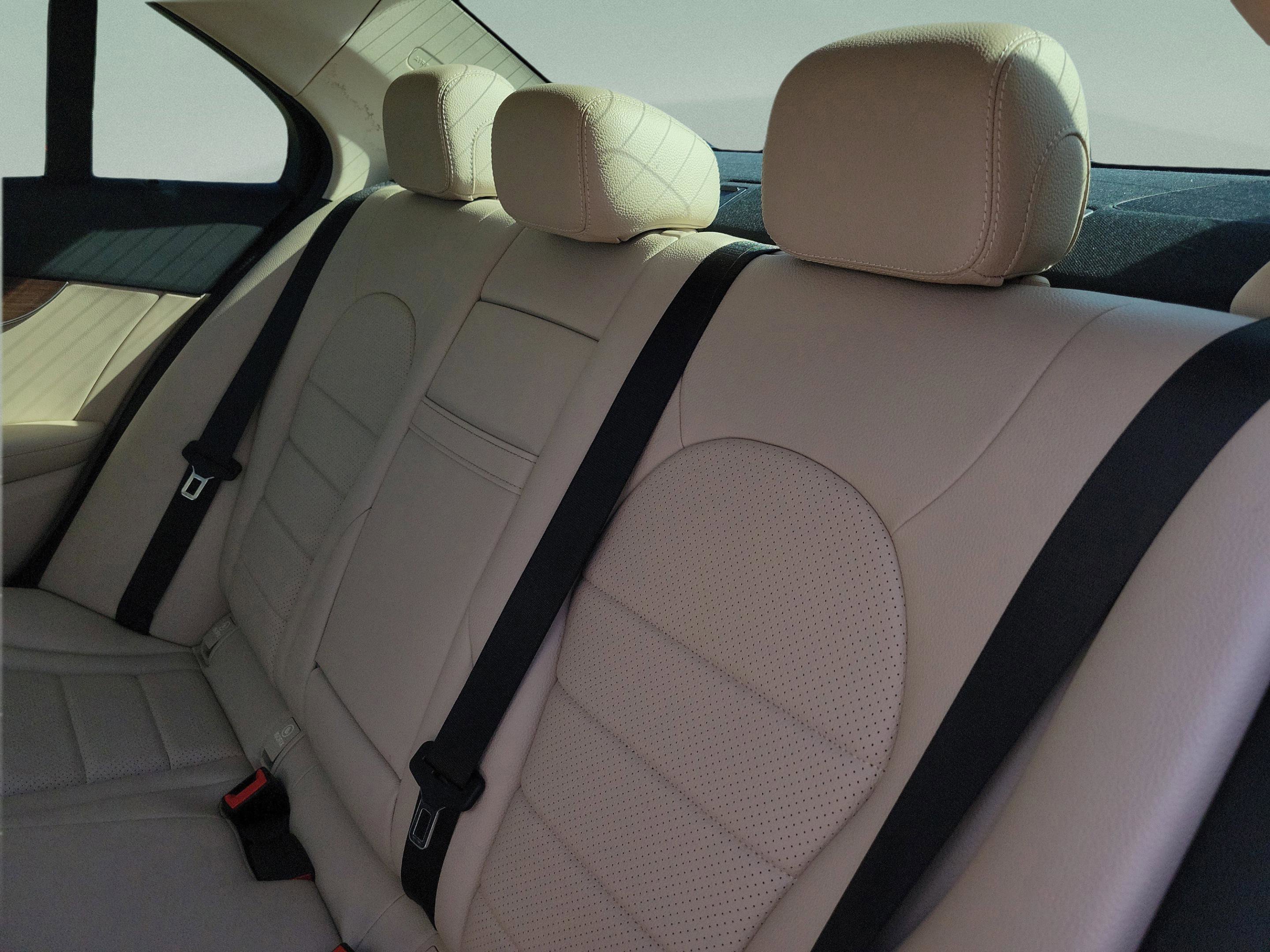 Used 2021 Mercedes-Benz C 300 Sedan image 5