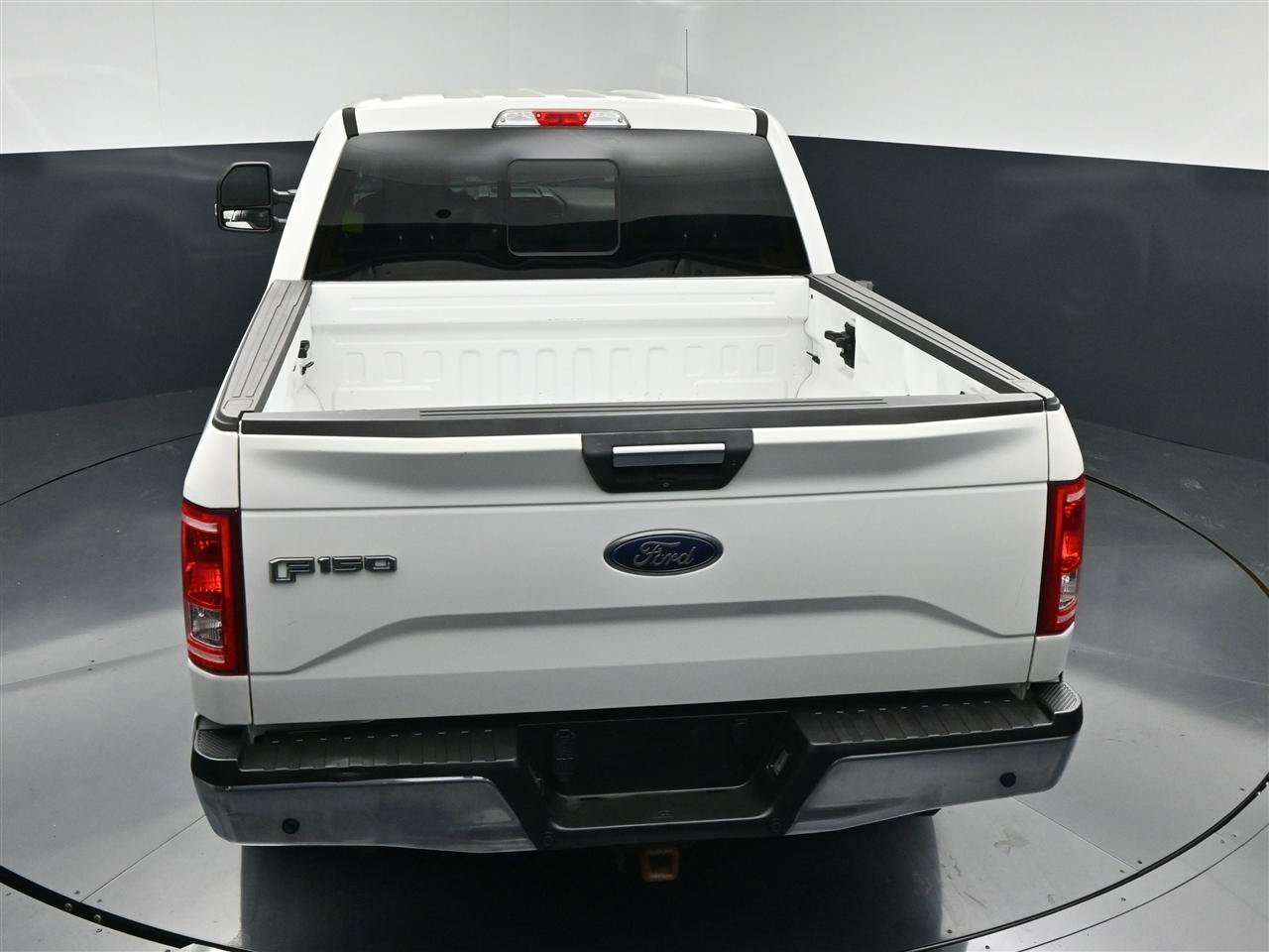 Used 2017 Ford F150 XLT w/ Equipment Group 302A Luxury AWD/4WD image 22