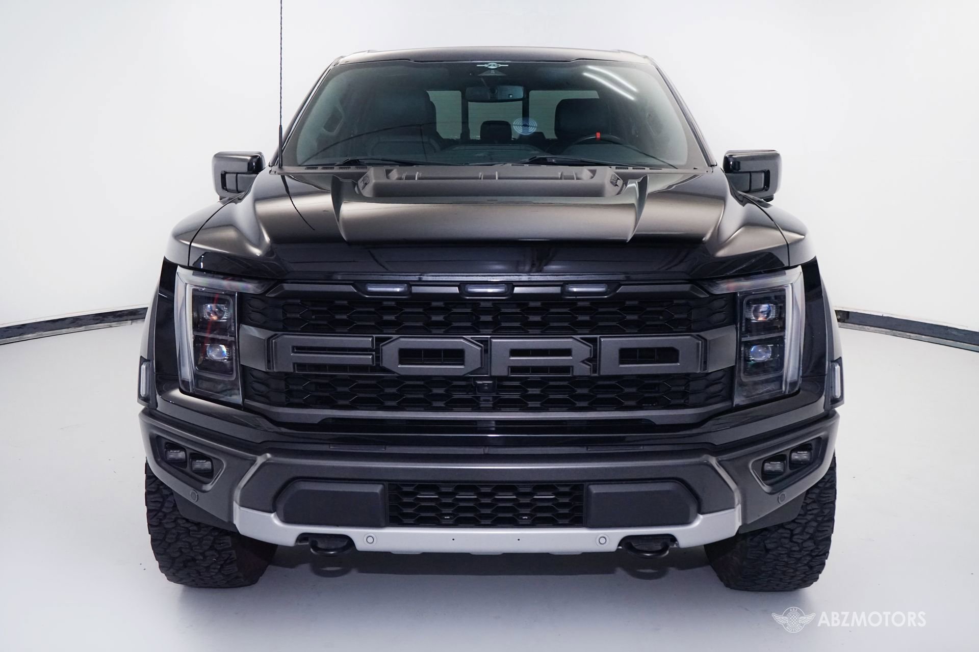 Used 2023 Ford F150 Raptor AWD/4WD image 3