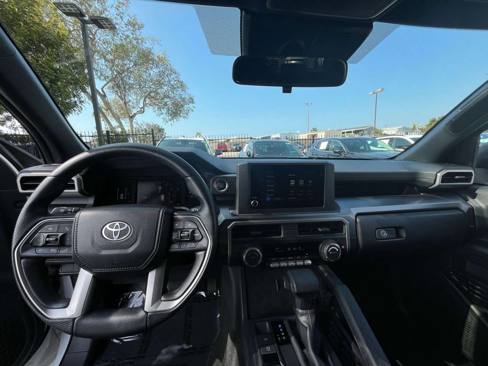Used 2025 Toyota 4Runner SR5 image 33