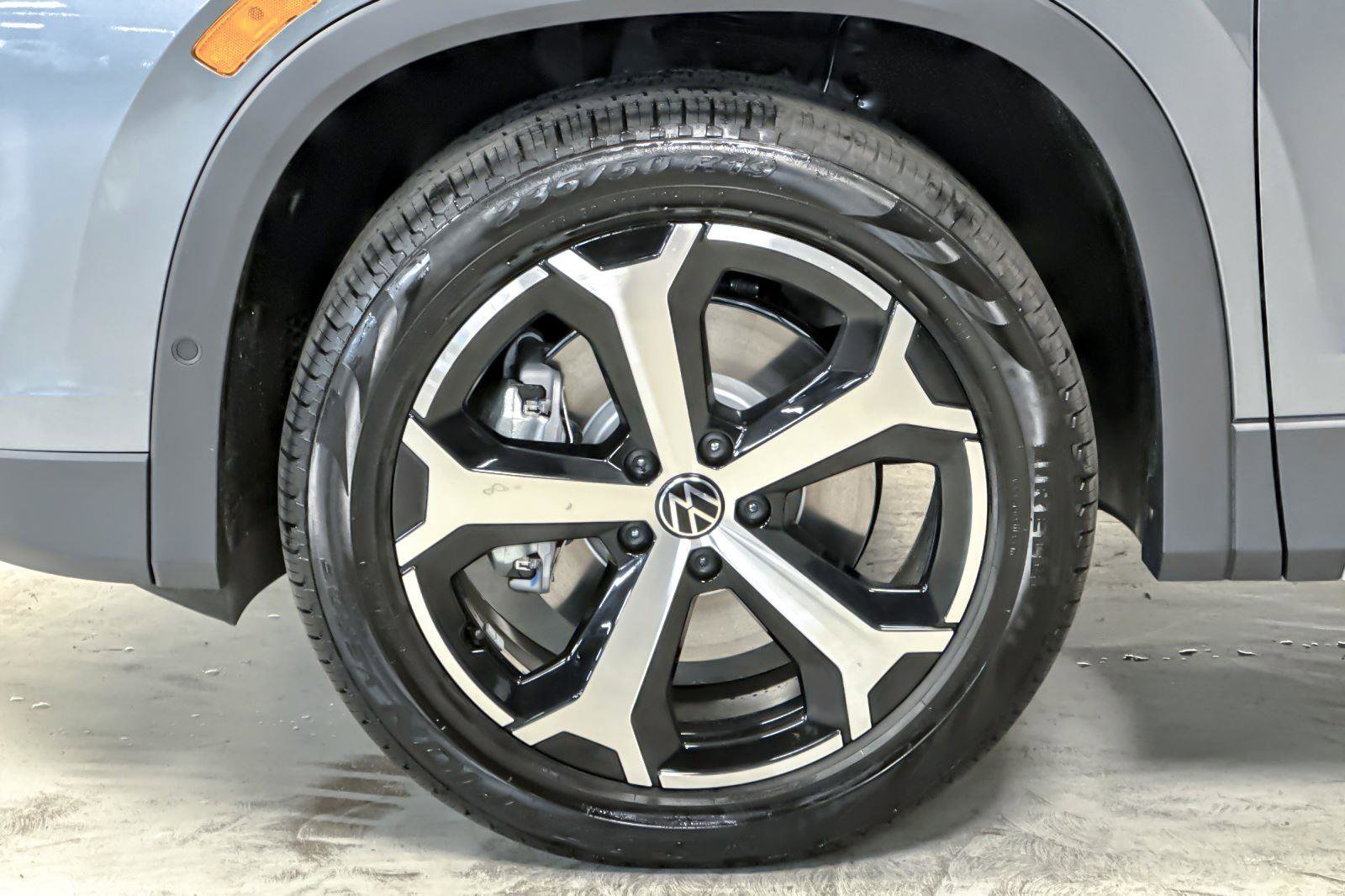 New 2026 Volkswagen Tiguan SE image 24