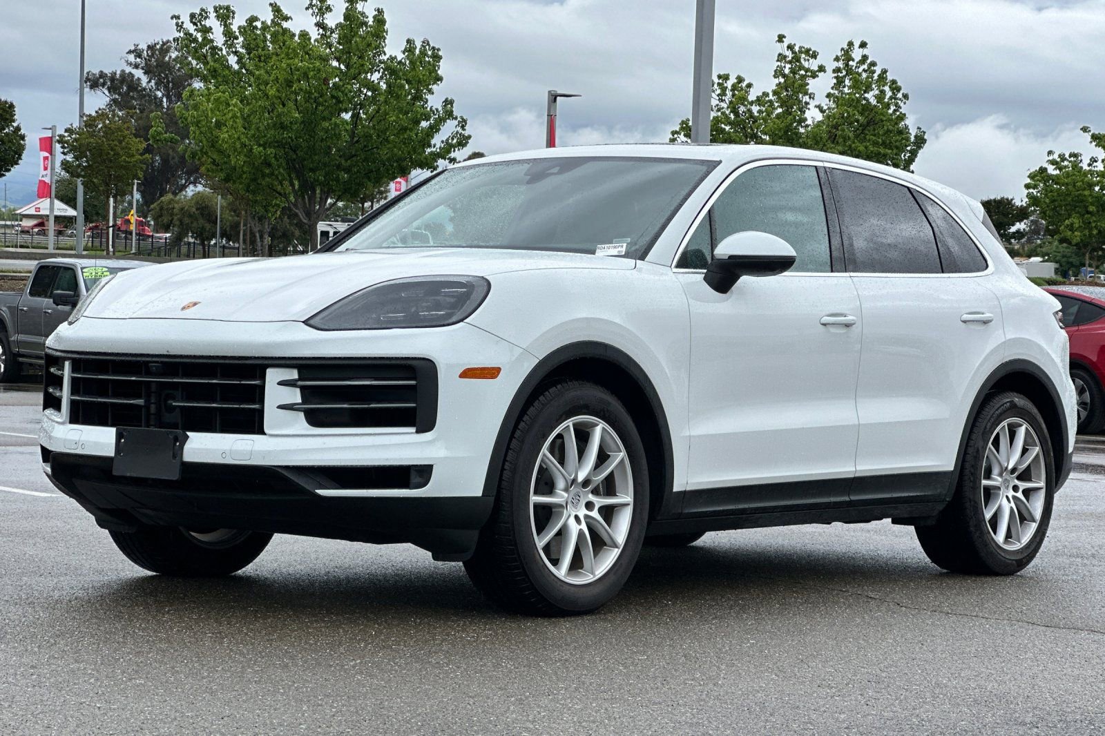 Used 2024 Porsche Cayenne image 8