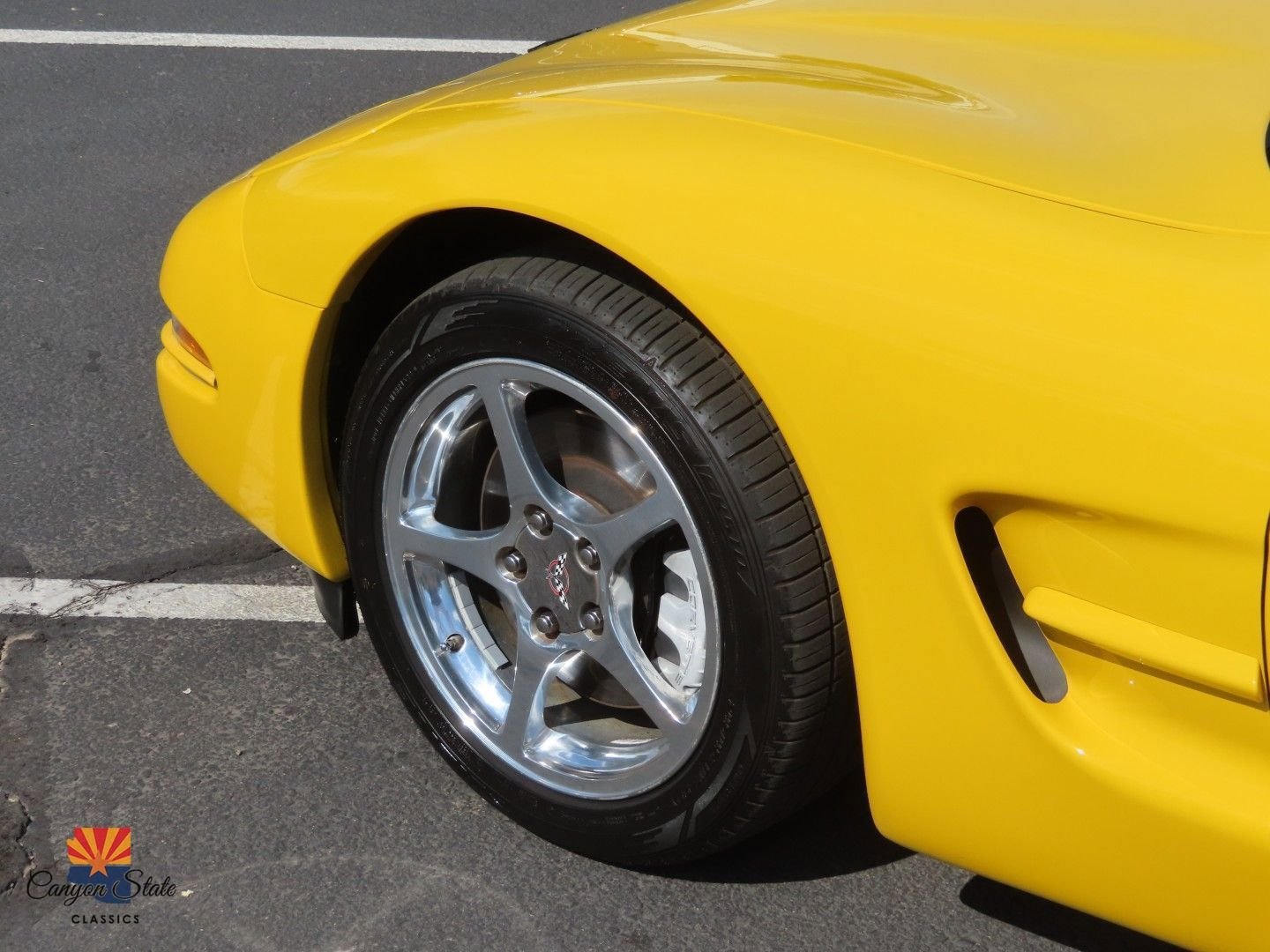 Used 2002 Chevrolet Corvette Convertible w/ Preferred Equipment Group2 image 13