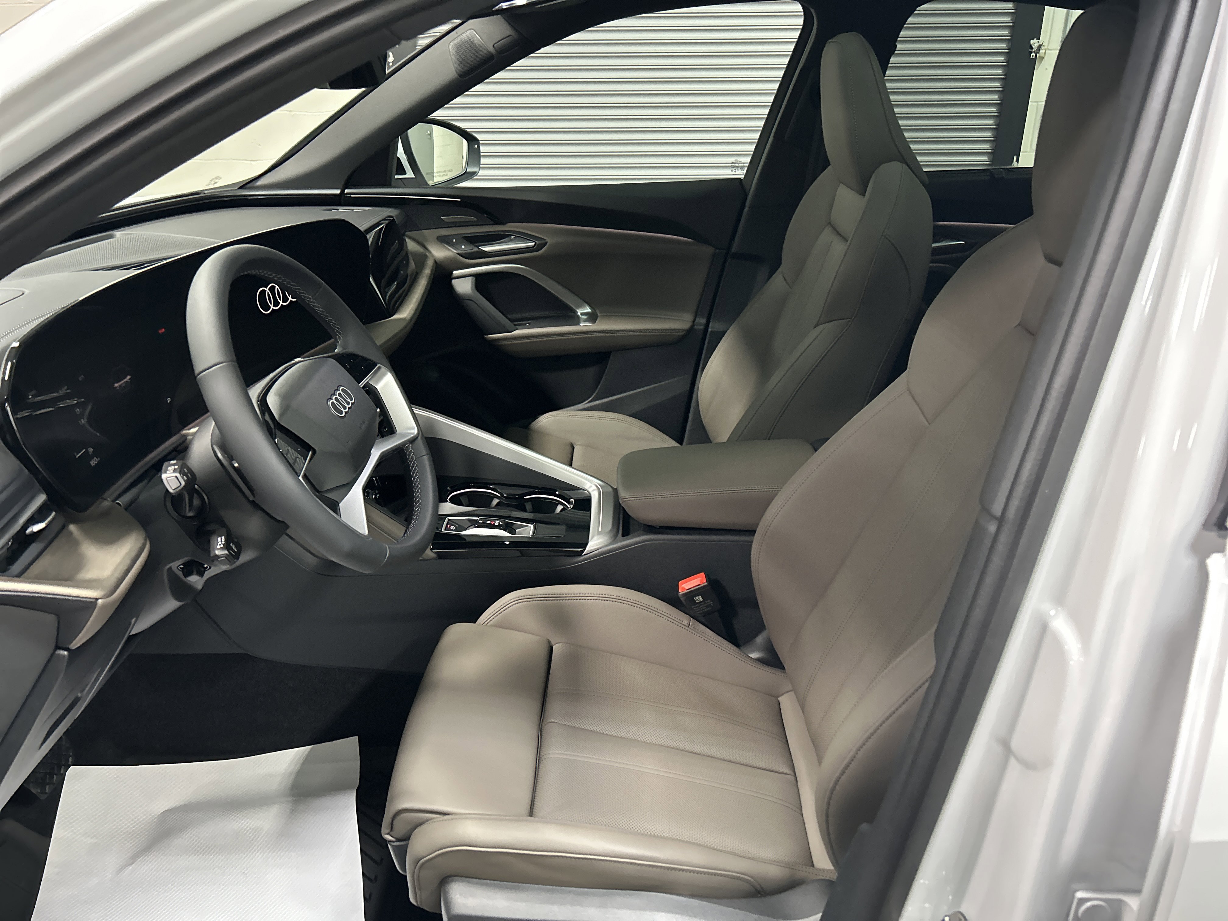 New 2025 Audi Q5 Premium Plus AWD/4WD image 15