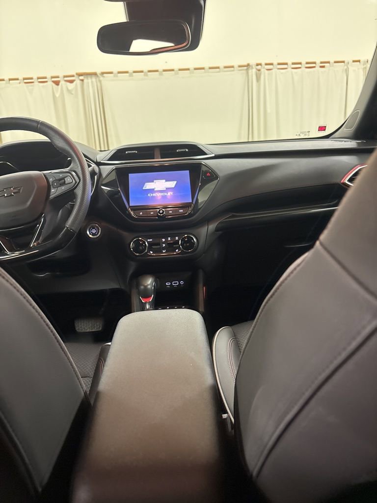 Used 2023 Chevrolet TrailBlazer RS w/ Convenience Package image 17