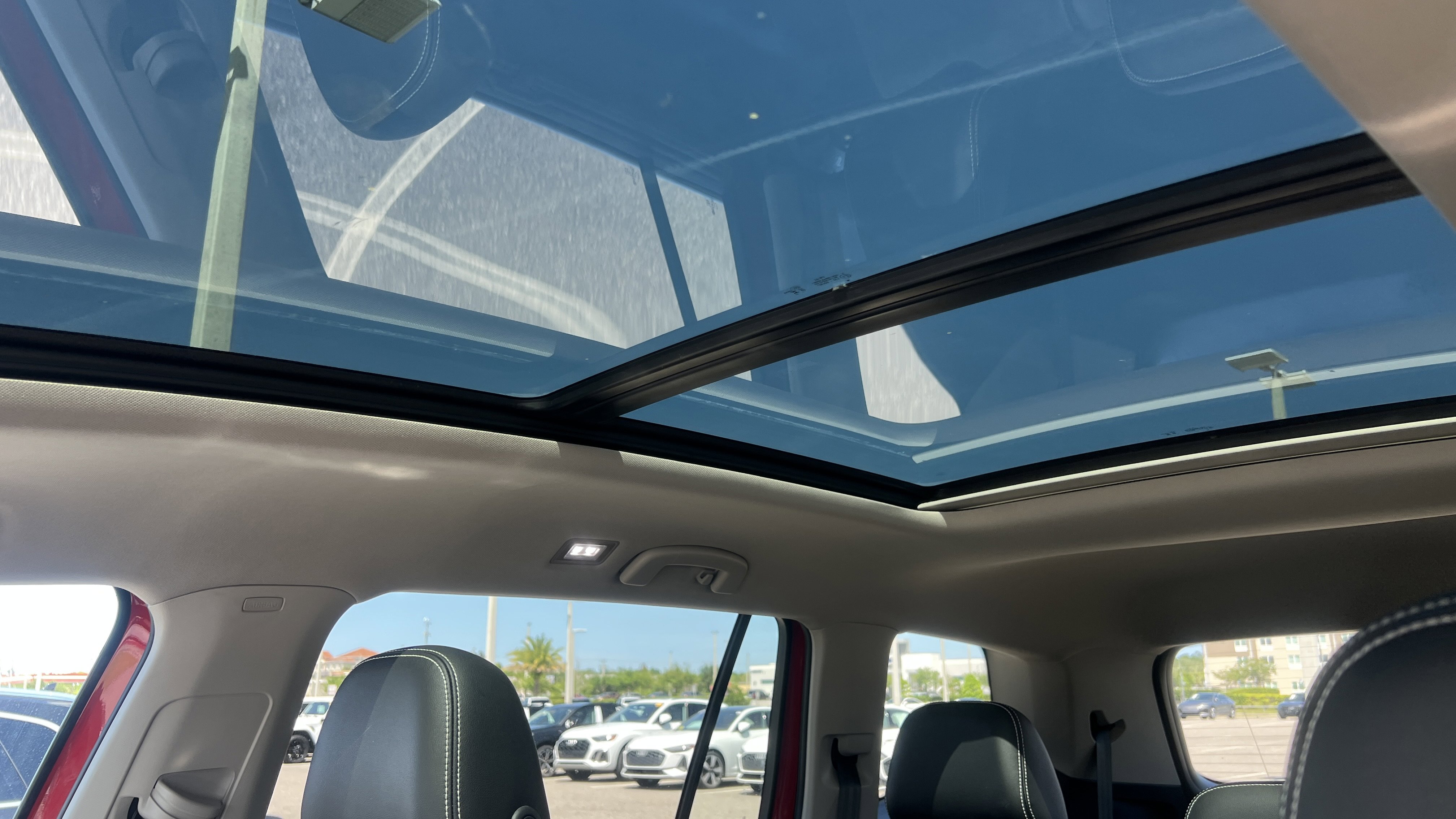 Used 2024 Volkswagen Atlas SE FWD image 34