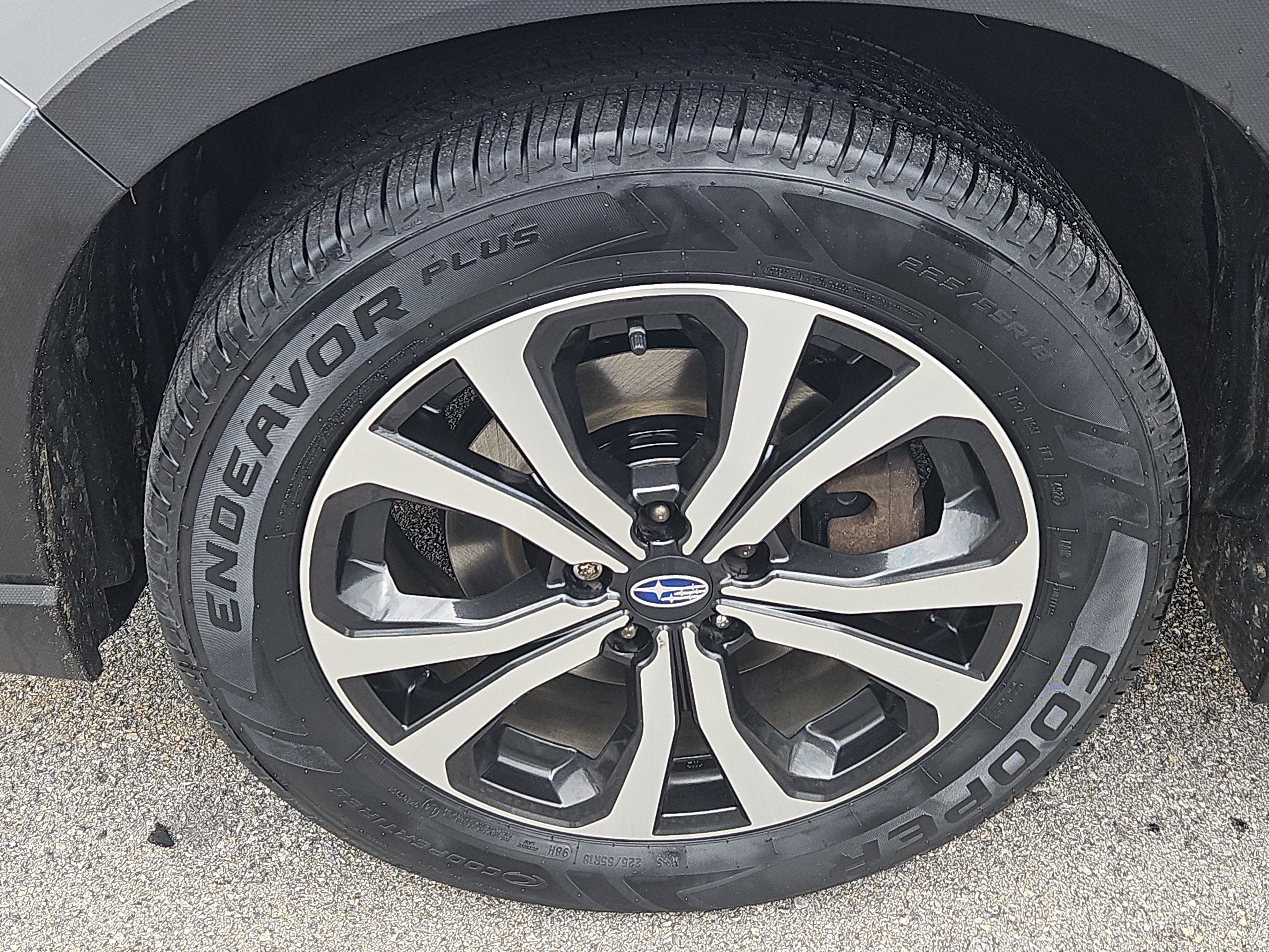 Used 2021 Subaru Forester Limited AWD/4WD image 4