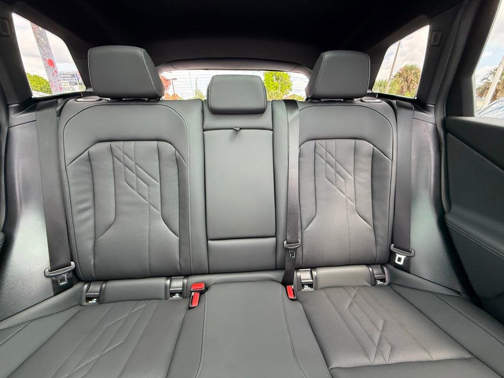 Used 2026 BMW X3 xDrive30 w/ M Sport Package image 16