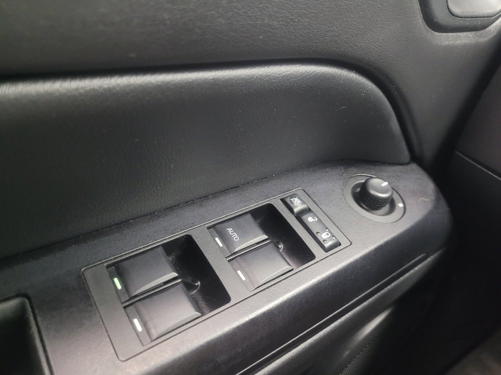 Used 2015 Jeep Compass Sport AWD/4WD image 27