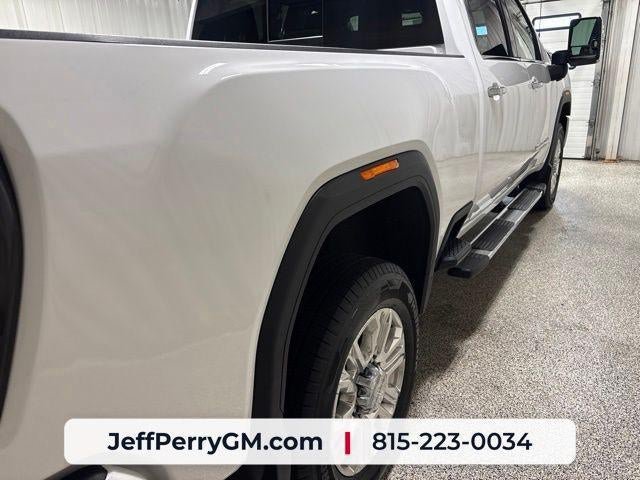 Used 2021 GMC Sierra 2500 Denali w/ Denali Ultimate Package AWD/4WD image 9