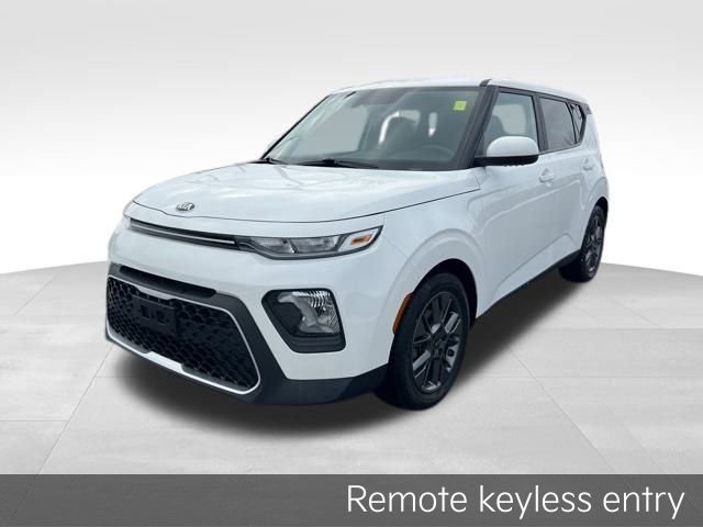Used 2021 Kia Soul S image 3