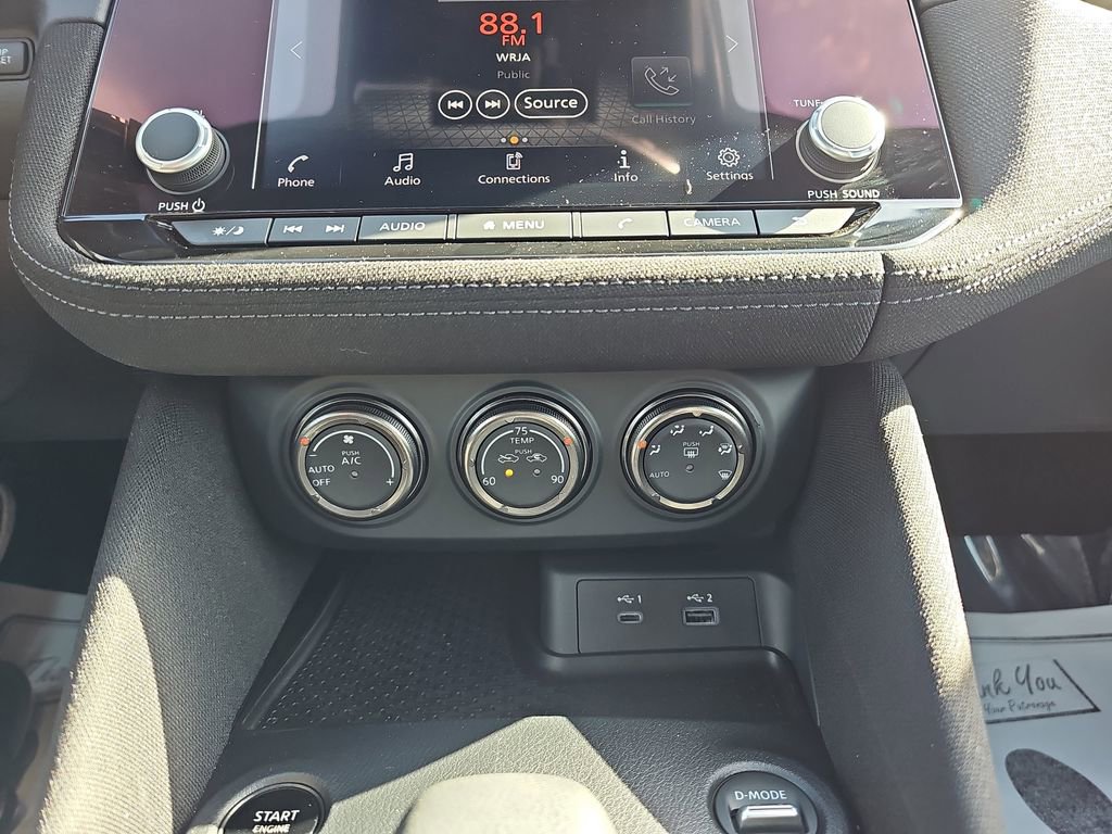 Used 2024 Nissan Z Sport w/ Floor Mat Package image 24