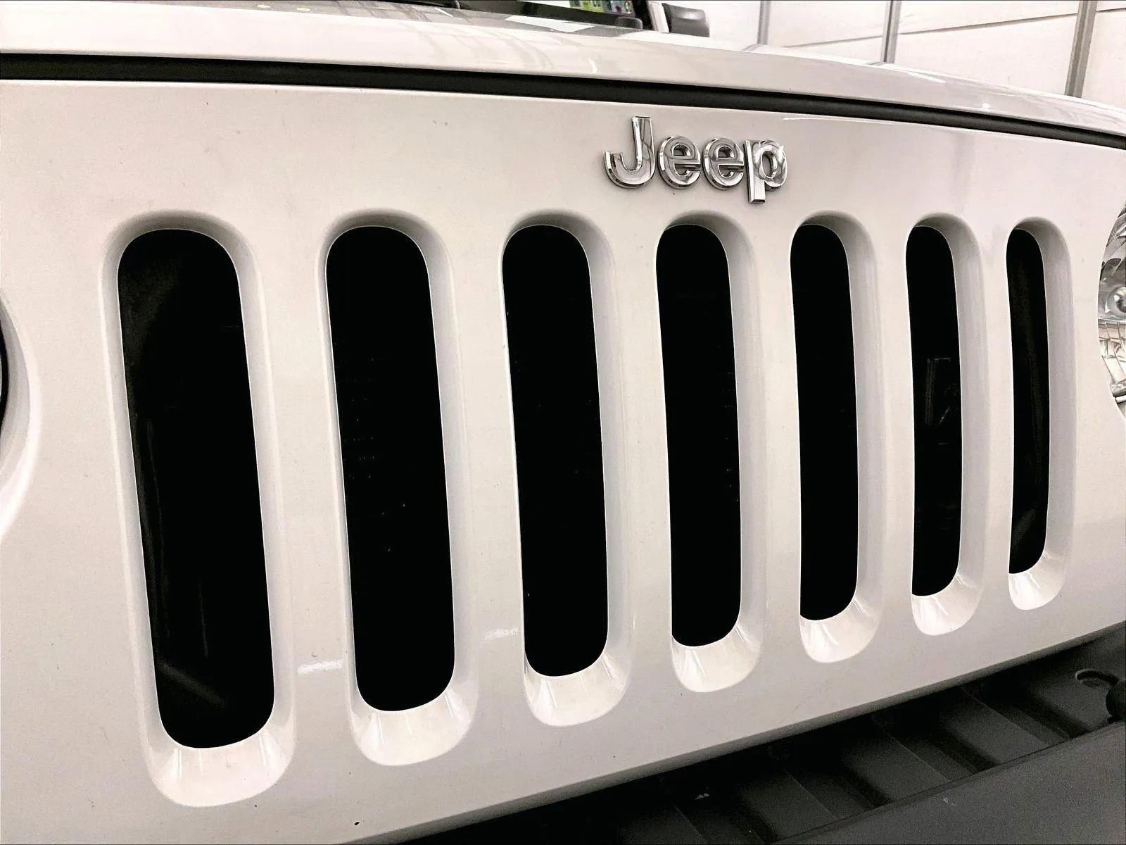 Used 2014 Jeep Wrangler Unlimited Sport w/ Quick Order Package 24S AWD/4WD image 30