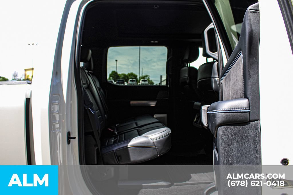 Used 2025 Ford F450 Platinum w/ FX4 Off-Road Package AWD/4WD image 18