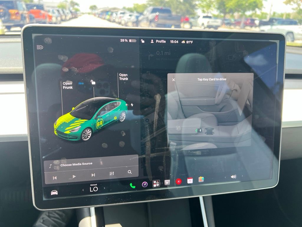 Used 2018 Tesla Model 3 Long Range AWD/4WD image 30