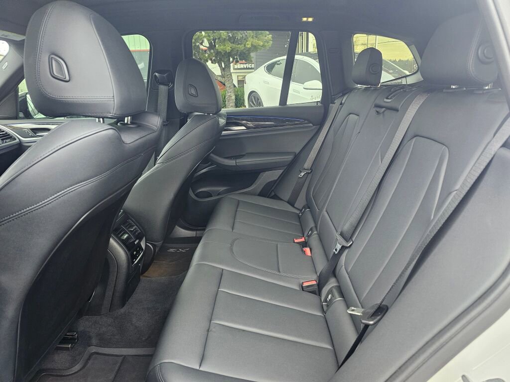 Used 2019 BMW X3 xDrive30i image 16