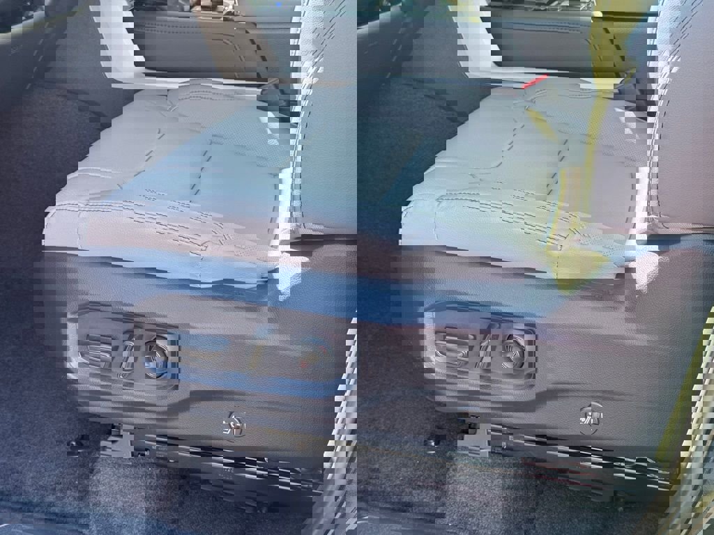 New 2026 Toyota Tundra Limited image 16