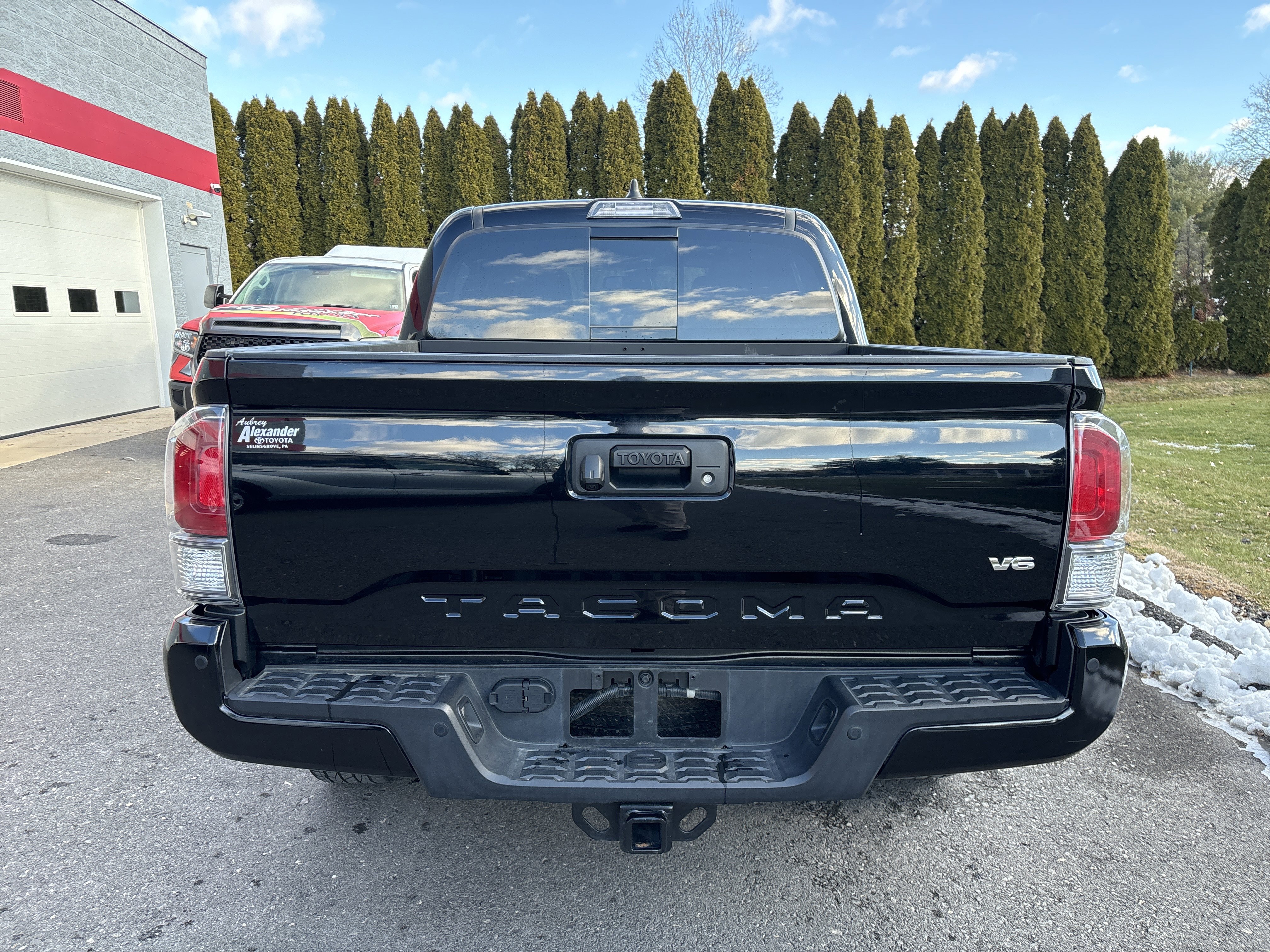 Used 2022 Toyota Tacoma TRD Sport image 4