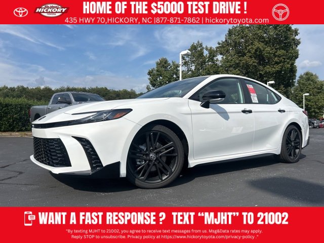 New 2026 Toyota Camry Hybrid image 1