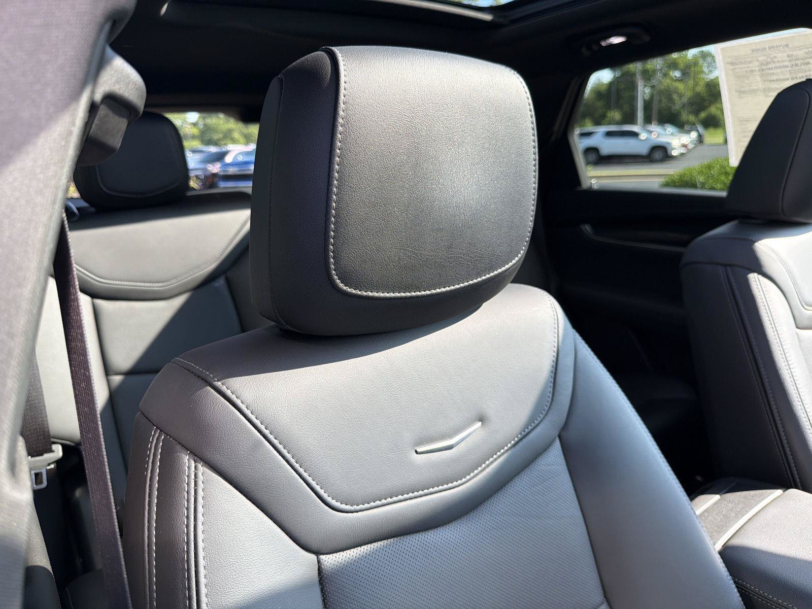 Used 2023 Cadillac XT5 Premium Luxury AWD/4WD image 38