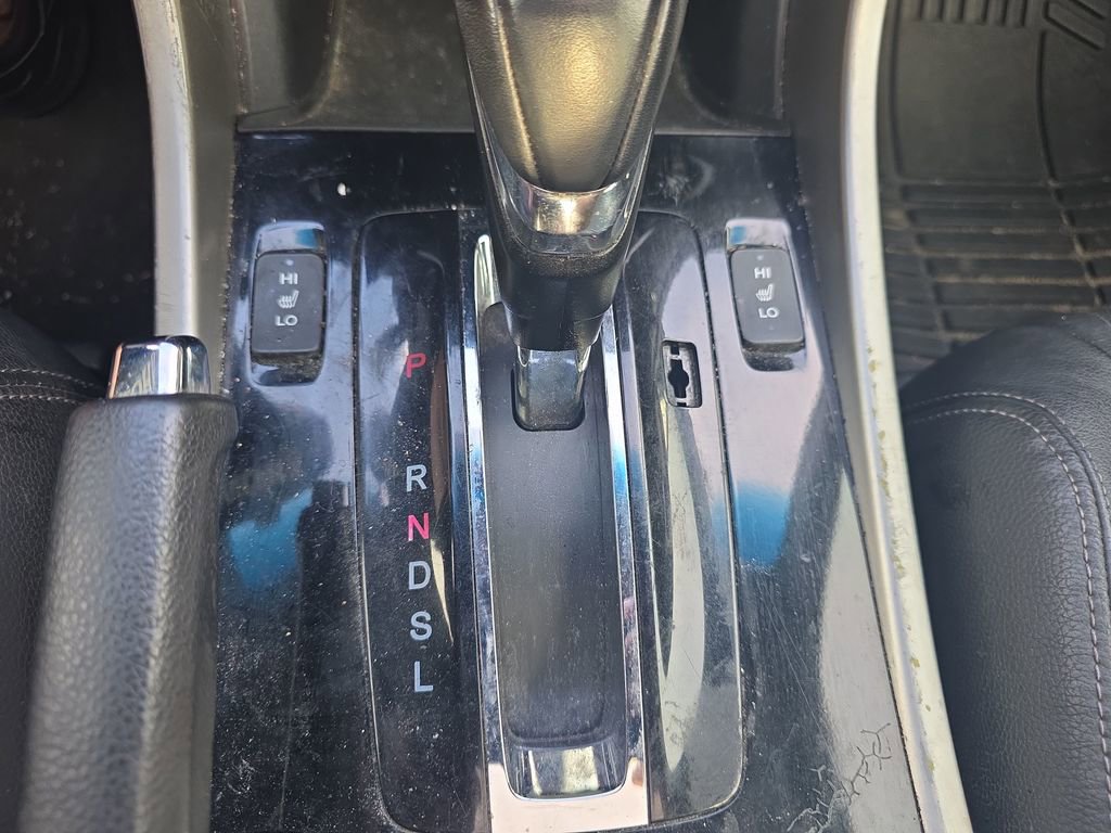 Used 2017 Honda Accord EX-L image 24